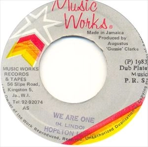 HOPETON LINDO / WE ARE ONE