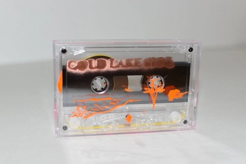 peaches(JPN) / cold lake side