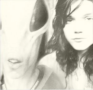 SOKO / I THOUGHT I WAS AN ALIEN