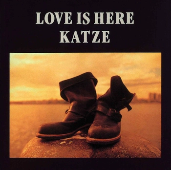KATZE / LOVE IS HERE(LABEL ON DEMAND)