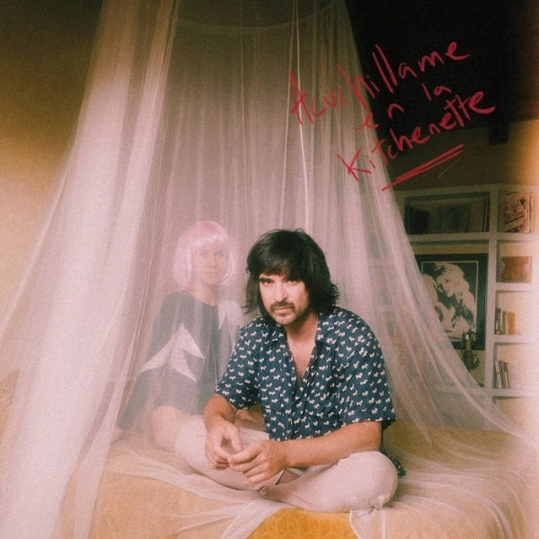 MAX RUANO / マックス・ルアノ / ACUCHILLAME EN LA KITCHENETTE