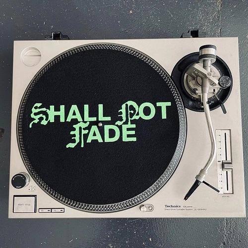 SHALL NOT FADE / SHALL NOT FADE SLIPMAT(PAIR OF TWO DIFFERENT SLIPMATS)