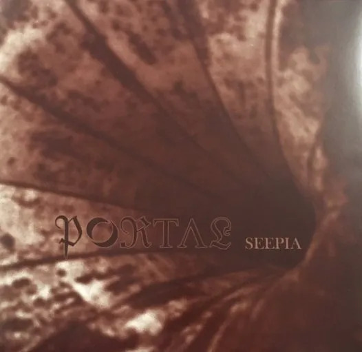 PORTAL / SEEPIA