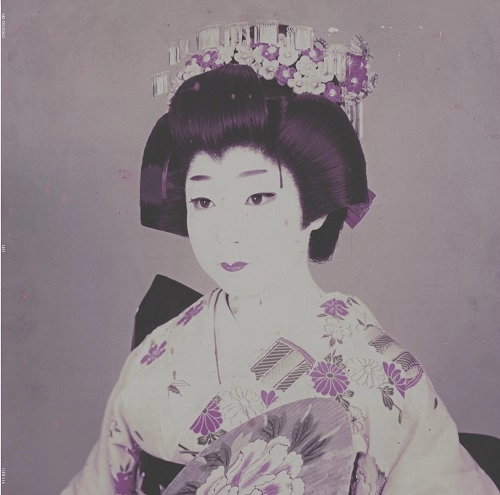 AKI TSUYUKO / アキ・ツユコ / LEO