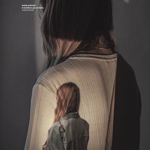 HEDVIG MOLLESTAD / MATERNITY BEAT
