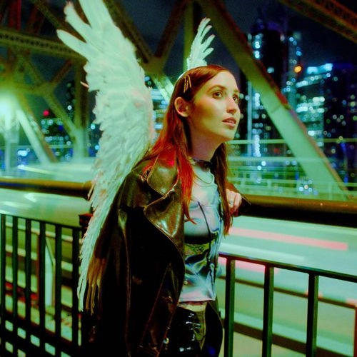 HATCHIE / ハッチー / GIVING THE WORLD AWAY
