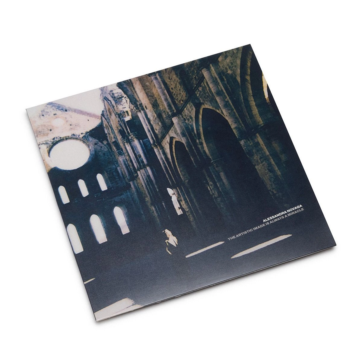 ALESSANDRA NOVAGA / アレッサンドラ・ノヴァーガ / THE ARTISTIC IMAGE IS ALWAYS A MIRACLE