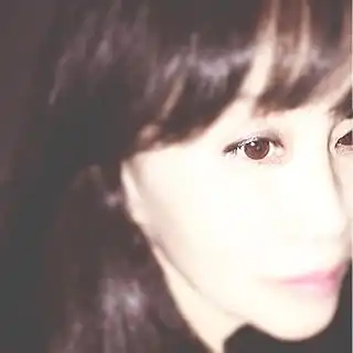 MAYUMI HASHIMOTO / 橋本眞由己 / 風のささやき