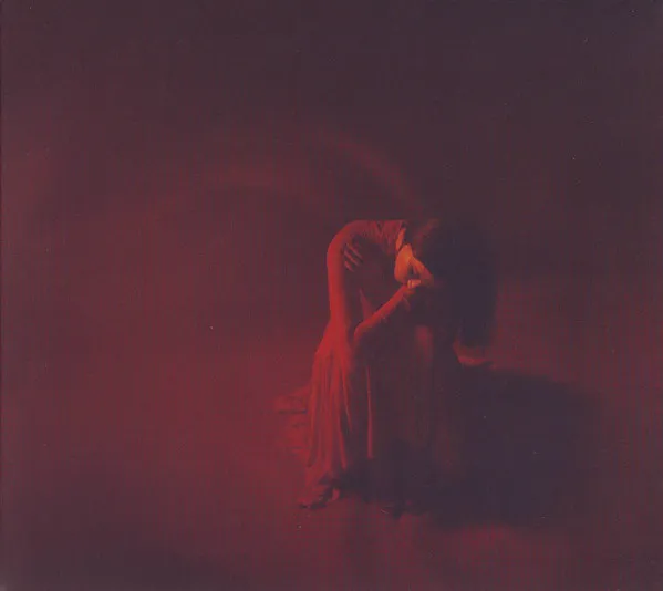 GHOSTLY KISSES / DARKROOM