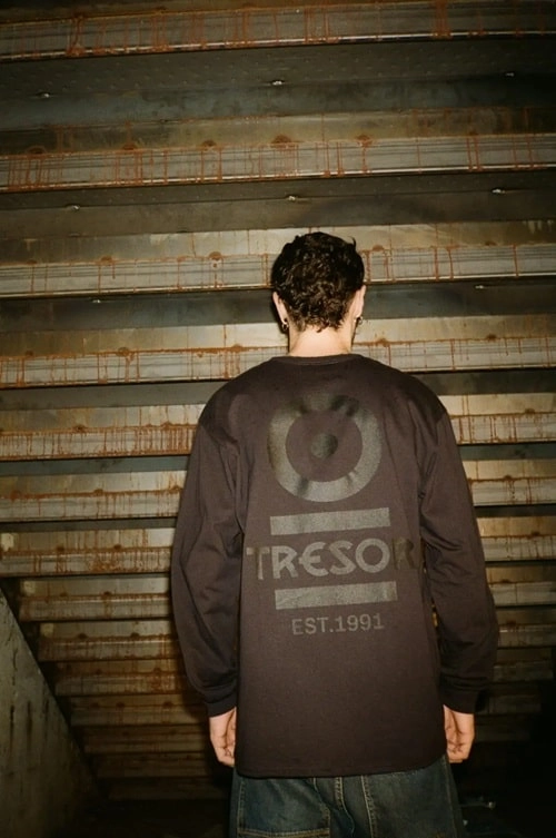 TRESOR / TRESOR CLASSIC LONGSLEEVE (XL) (BLACK ON BLACK)