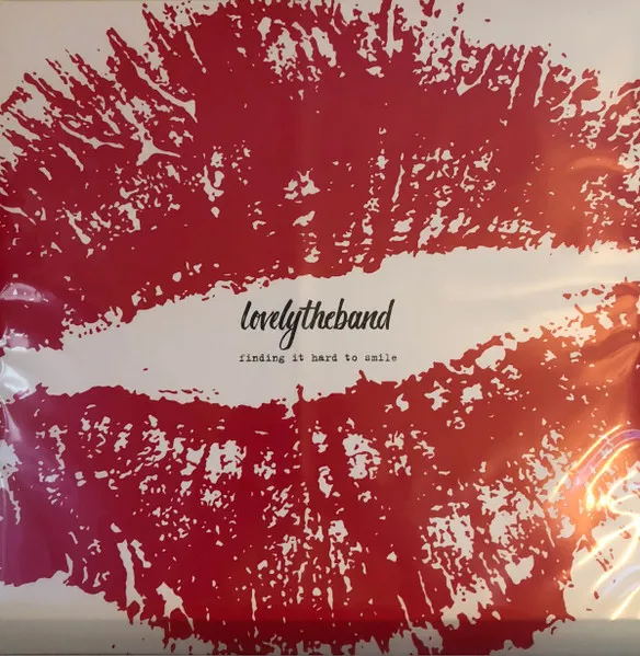 LOVELYTHEBAND / FINDING IT HARD TO SMILE