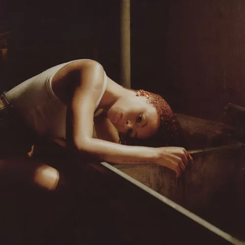 RAVYN LENAE / BIRD'S EYE