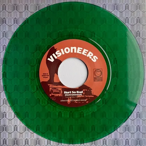 VISIONEERS / RAID (COLOR VINYL)