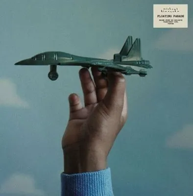 MICHAEL KIWANUKA / マイケル・キワヌーカ / FLOATING PARADE