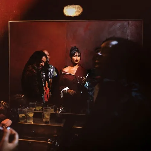 JOY CROOKES / JUNIPER