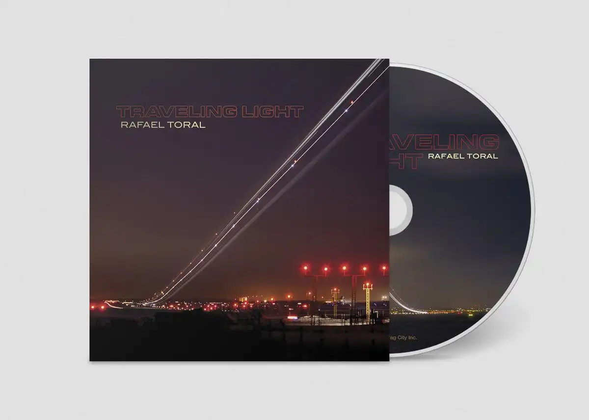 RAFAEL TORAL / ラファエル・トラル / TRAVELING LIGHT [CD]
