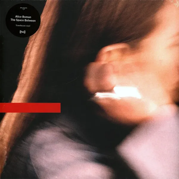 ALICE BOMAN / SPACE BETWEEN