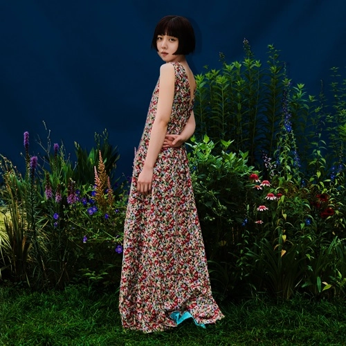 KURENA ISHIKAWA / 石川紅奈 / Garden / GARDEN