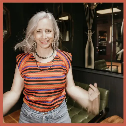 LAURA VEIRS / ローラ・ベアーズ / TEMPLE SONGS (LP, TRANSPARENT RED VINYL)
