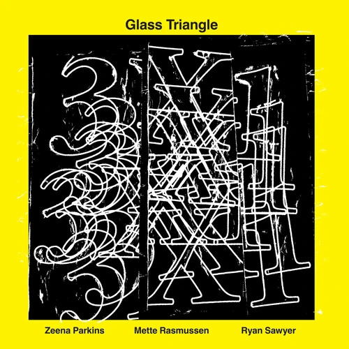 GLASS TRIANGLE / 3 X 1