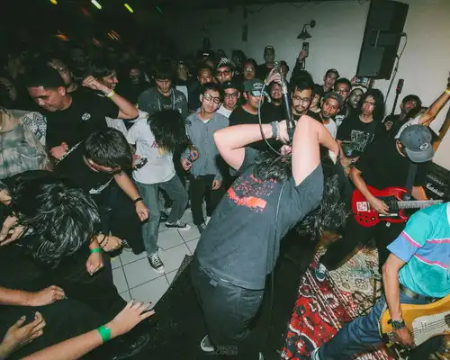 Piri Reis エモ スクリーモ screamo skramz emo violence エモバイオレンス